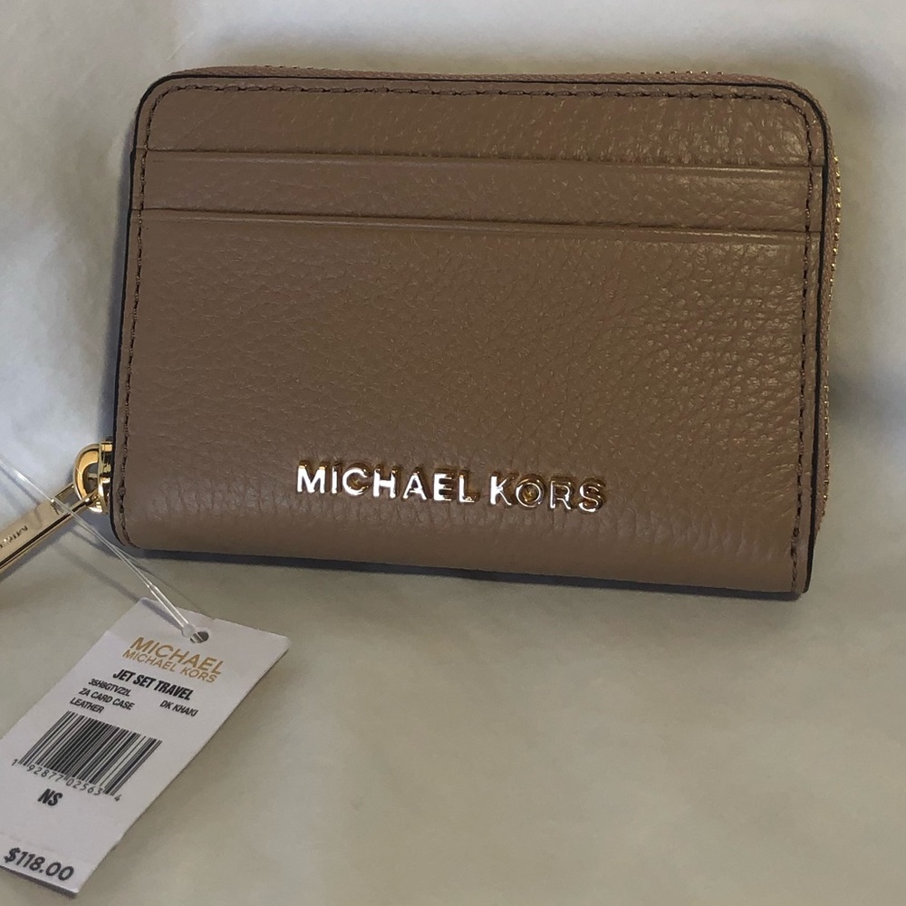 NWT Michael Kors Jet Set Travel Card Case Wallet